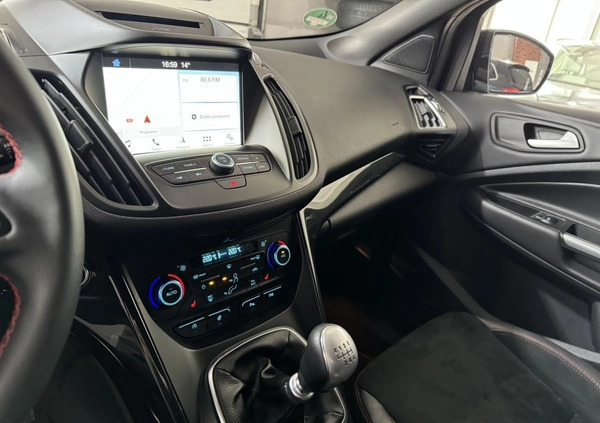 Ford Kuga cena 70500 przebieg: 104000, rok produkcji 2018 z Łęczna małe 529